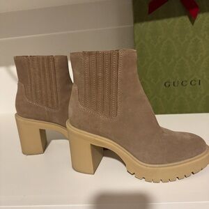 Dolce Women's Suede Ankle Boots